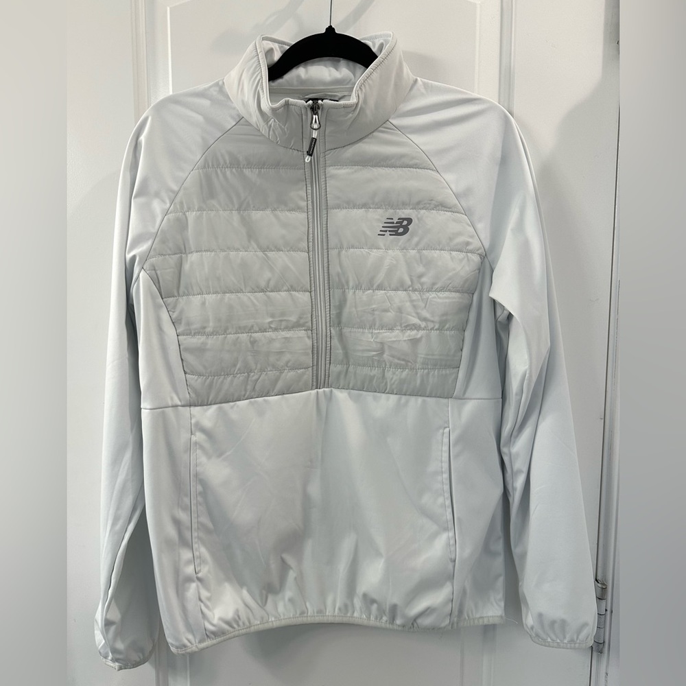 New Balance | White and Gray Pullover. Size Large